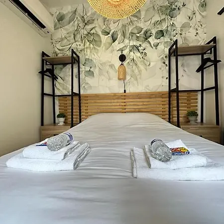 Апартаменты Landouzy Maison Centre