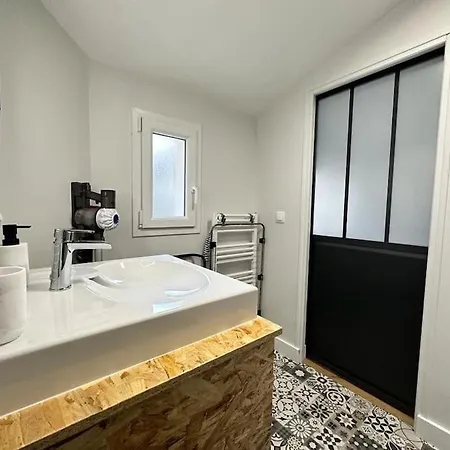 Апартаменты Landouzy Maison Centre Реймс