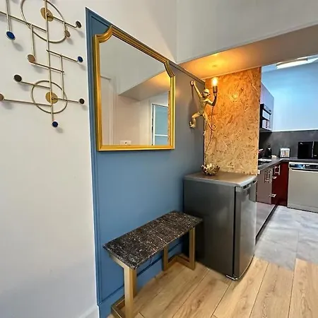 Апартаменты Landouzy Maison Centre Реймс